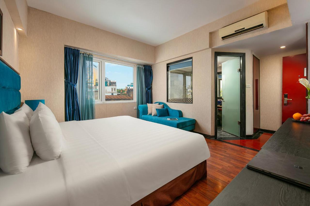 Ja Cosmo And 4* Hanoi